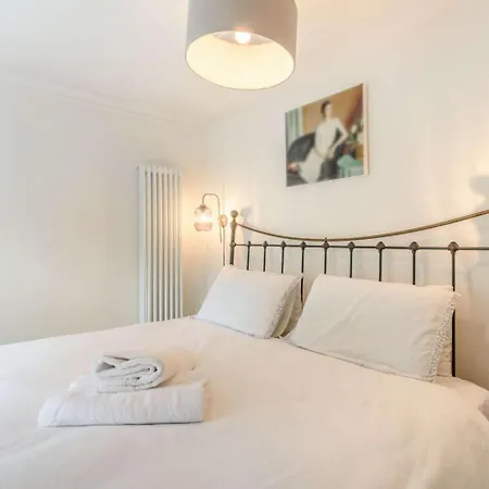 4 Bed In Oc-89363 Holiday home Hawes
