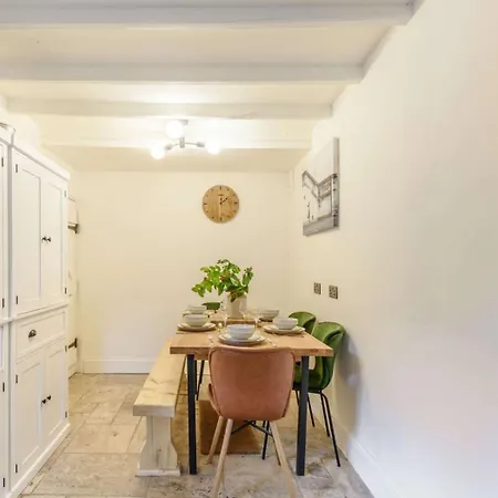 Holiday home 4 Bed In Oc-89363 Hawes